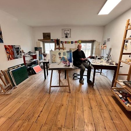 Grande Chambre Chez L'Artiste-Peintre Ла-Реоль Экстерьер фото